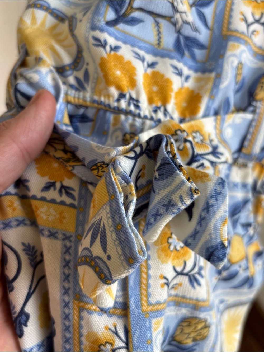 Tommy Bahama Floral Tile Print Romper Blue Yellow Belted Girls XS (3-4yrs) NWT - Picture 3 of 8